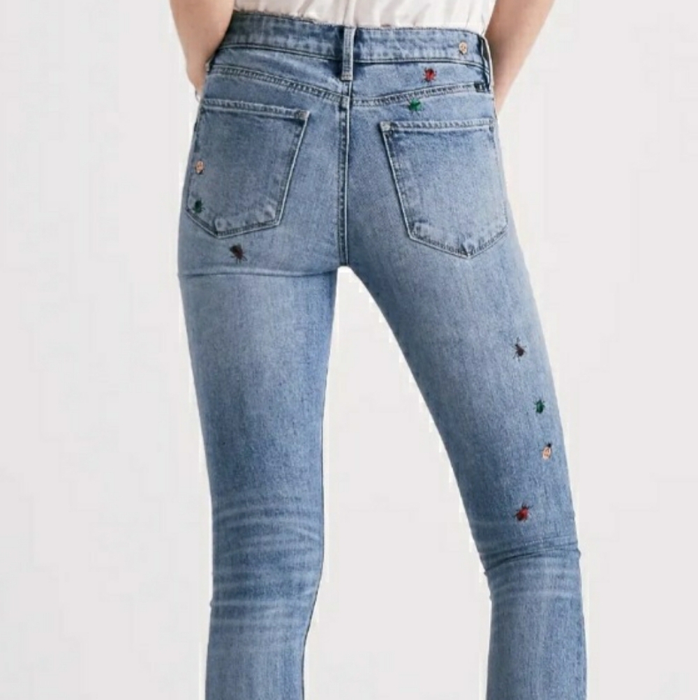 Lucky Brand Ava Ditsy Bugs 12